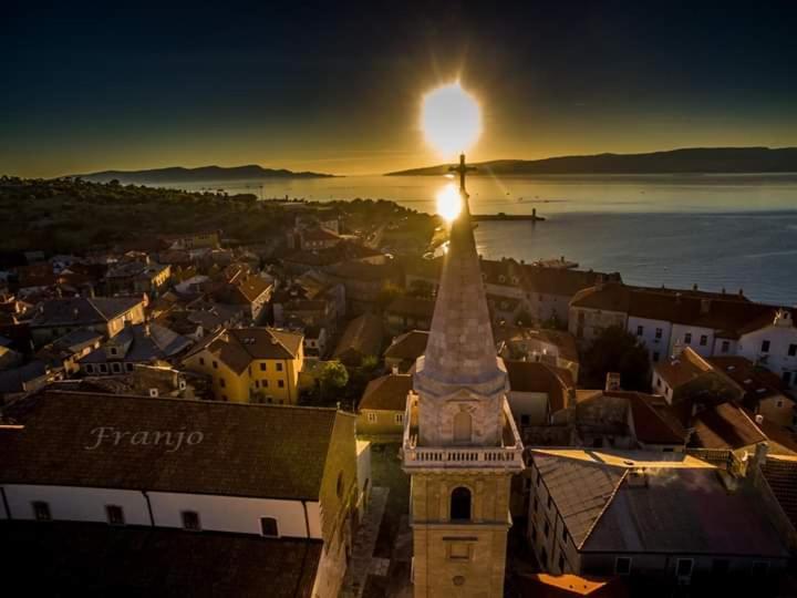 Apartments Valiza III Large Apartment - 3 Bedrooms And Parking Space I Apartments Valiza IV Senj  Zewnętrze zdjęcie