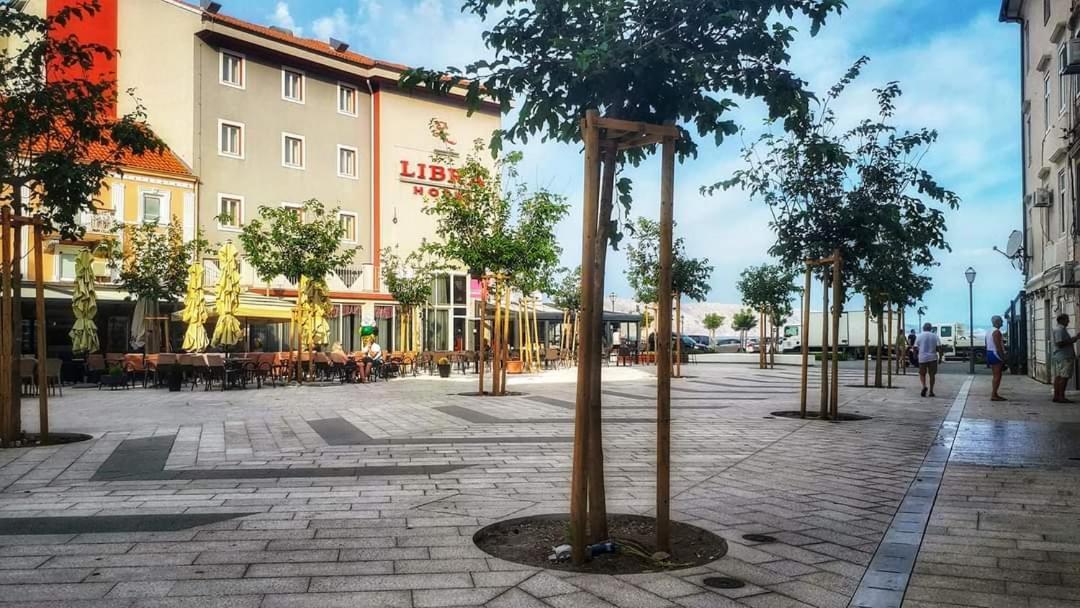 Apartments Valiza III Large Apartment - 3 Bedrooms And Parking Space I Apartments Valiza IV Senj  Zewnętrze zdjęcie
